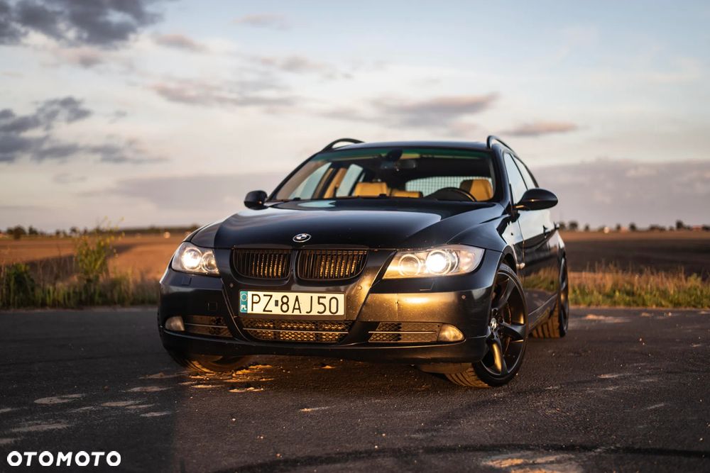 BMW Seria 3 2005 photo 3