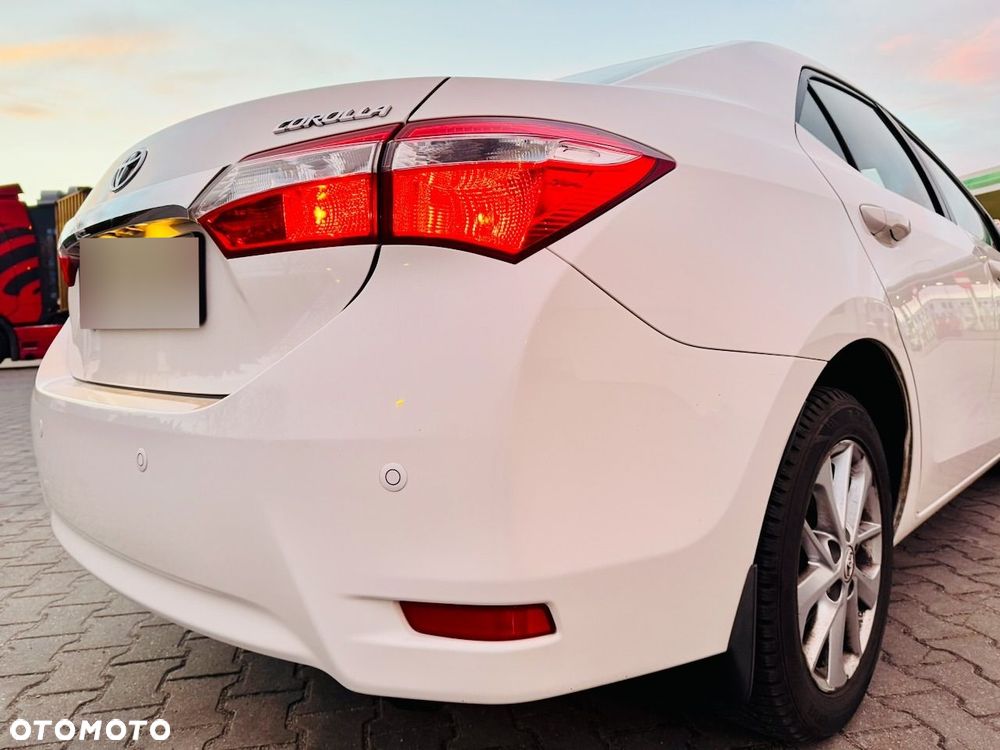 Toyota Corolla 1.6 Premium - 9