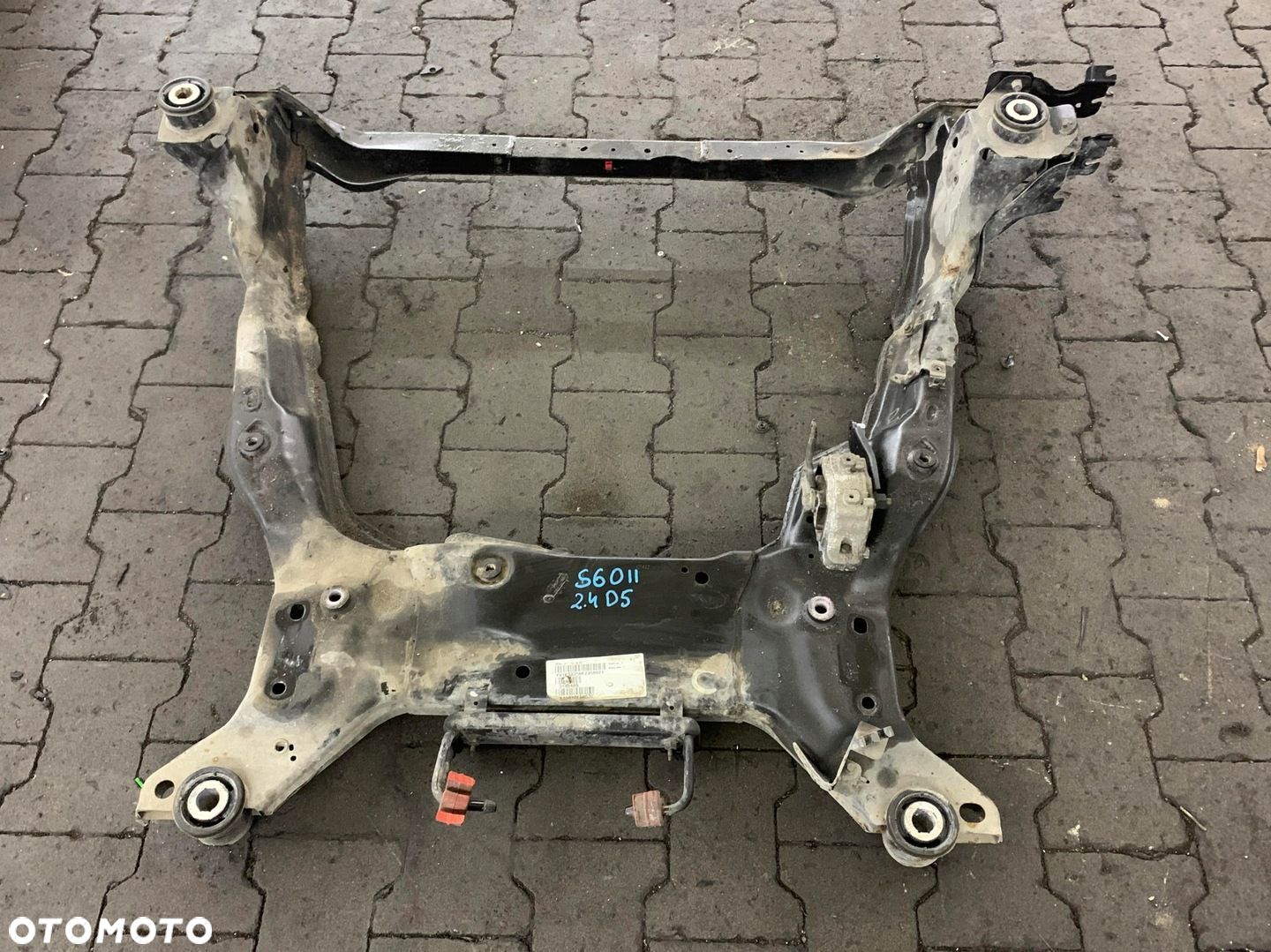 SANKI WÓZEK KOŁYSKA TRAWERS PRZÓD VOLVO V60 S60 II 2.4 D5 10-18 - 1