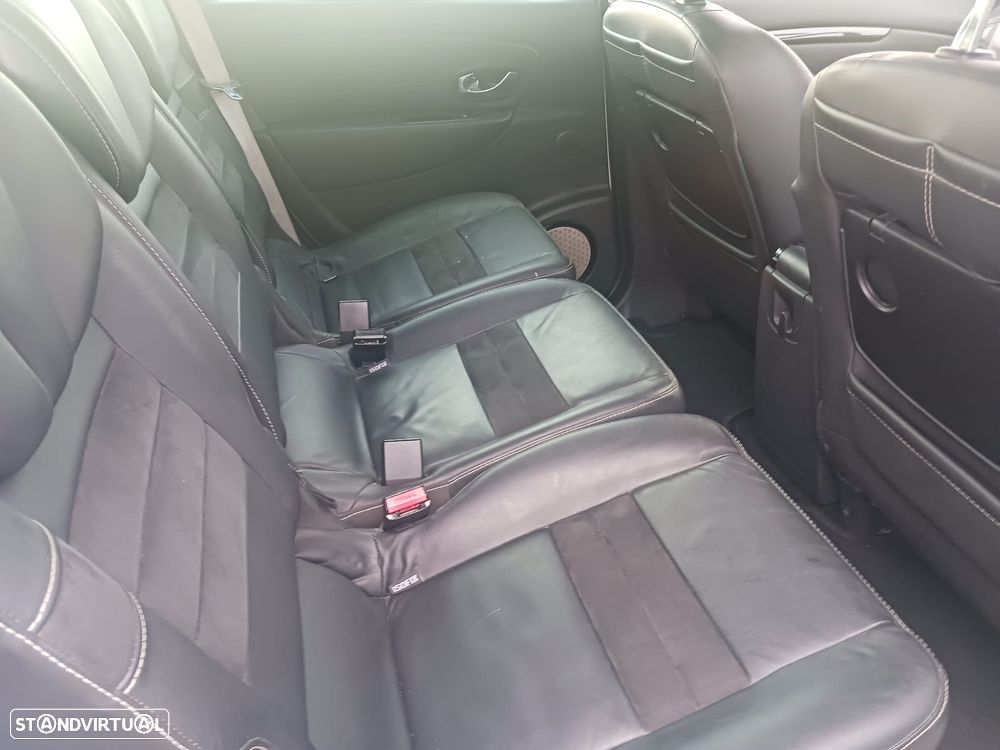 Renault Grand Scénic 1.5 dCi Bose Edition SS - 40