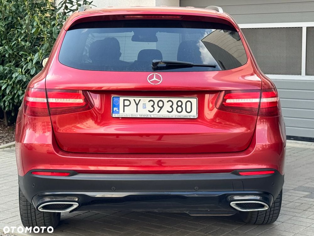 Mercedes-Benz GLC - 9