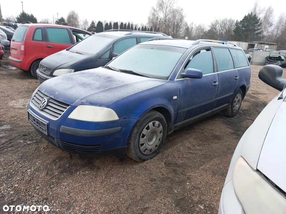 Vw Passat B5 lift kombi 1.6 B 02r LC5X wszystkie części maska zderzak drzwi - 4