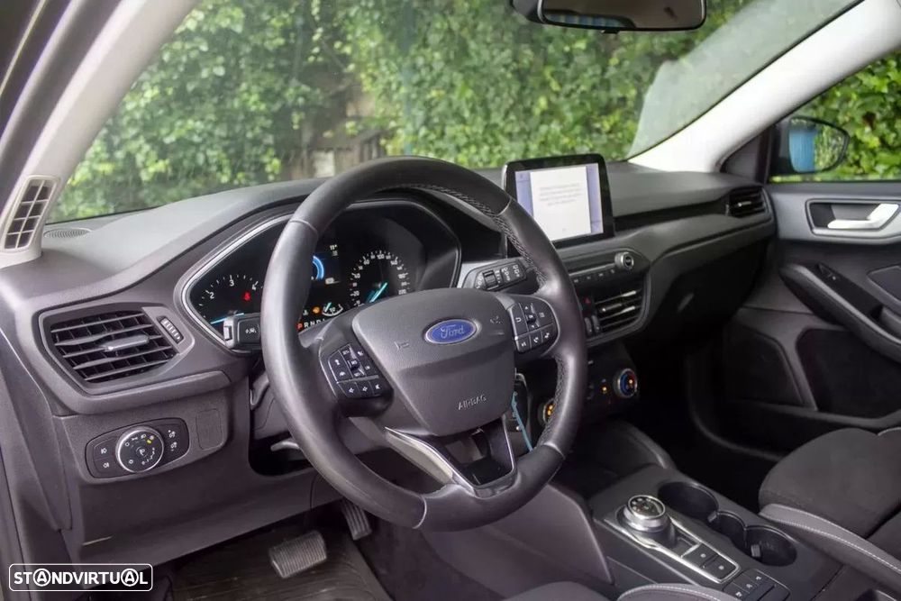 Ford Focus SW 1.5 TDCi EcoBlue Connected Aut. - 12