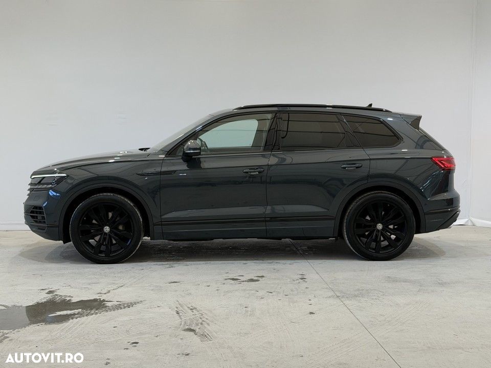 Volkswagen Touareg - 3