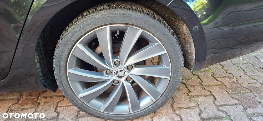 Skoda Octavia 2.0 TDI L&K DSG - 23