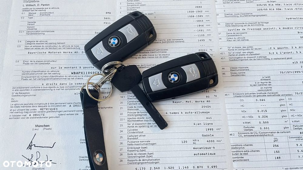 BMW Seria 5 520d - 40