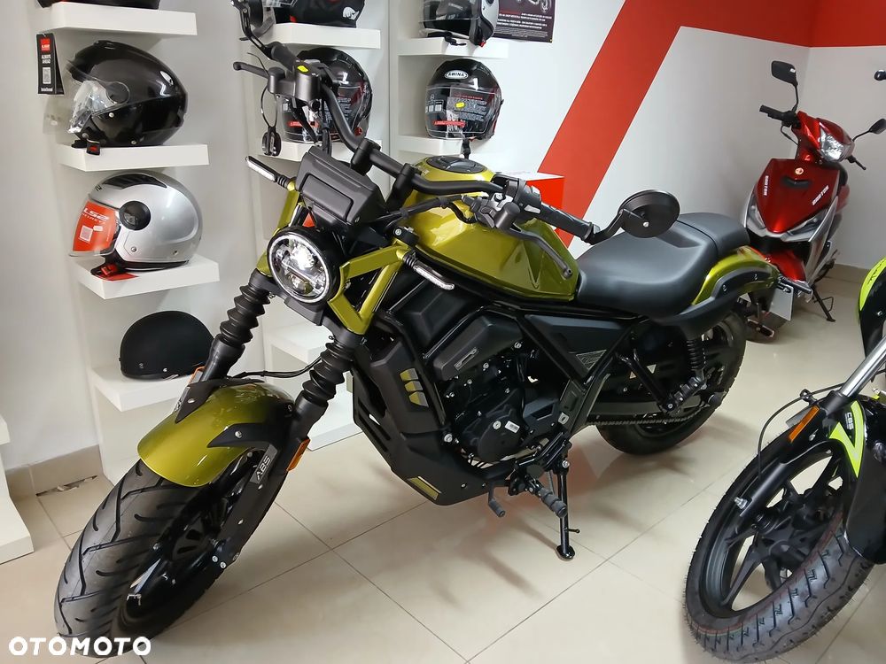 Zontes 125 C2 - 8