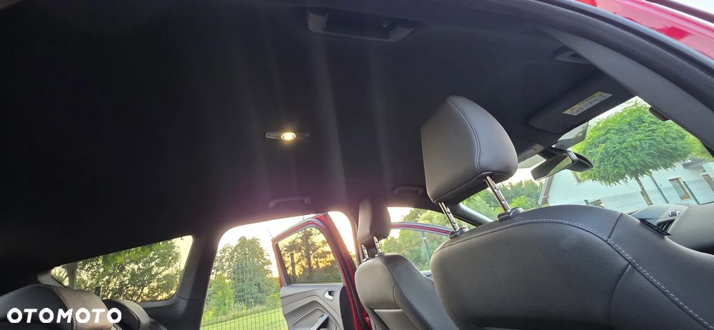 Ford Kuga 2.0 TDCi 4x4 ST-Line - 24