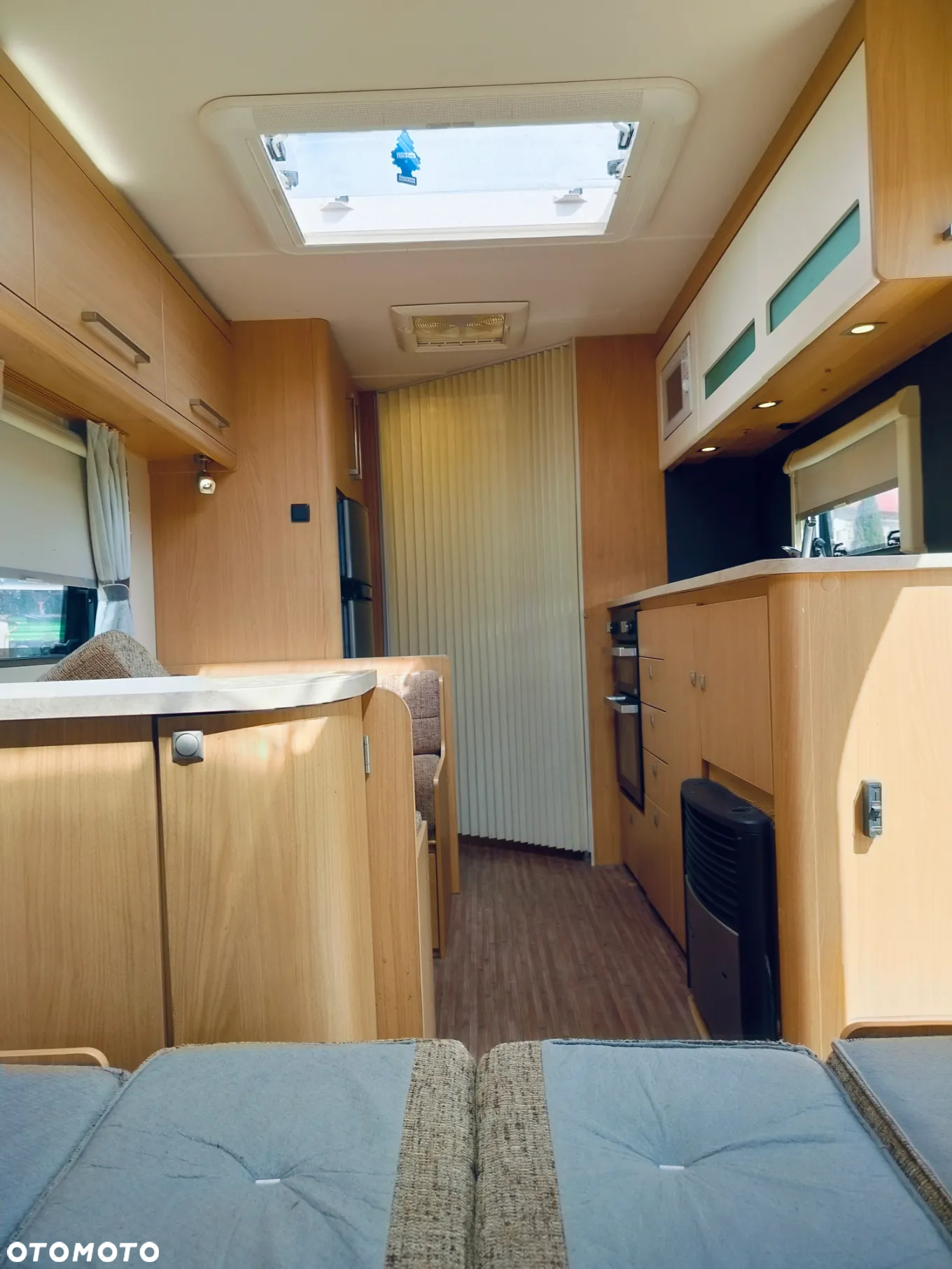 Elddis Chatsworth 636 - 13