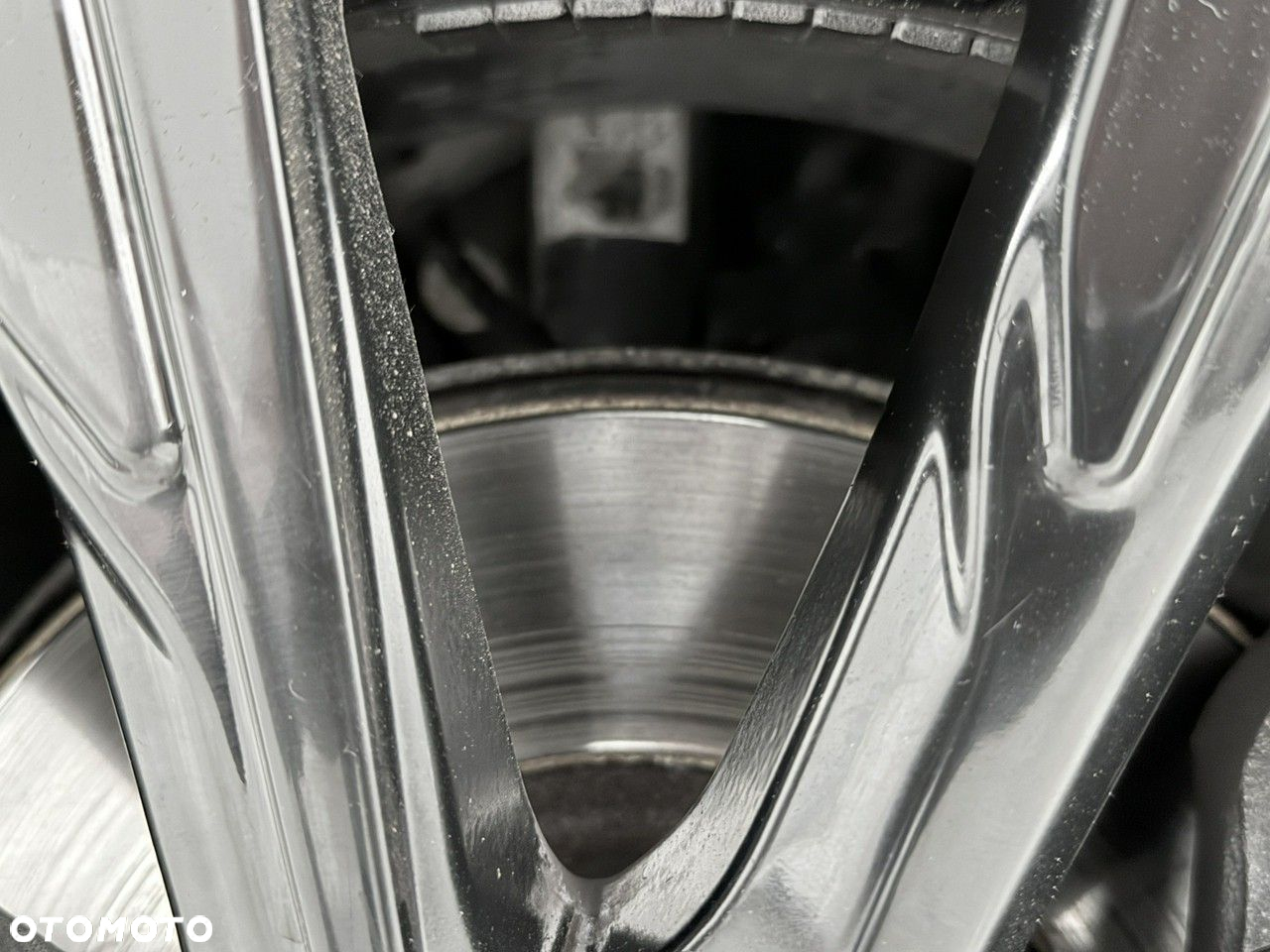 Volvo V40 D3 Drive-E SCR R-Design Momentum - 13