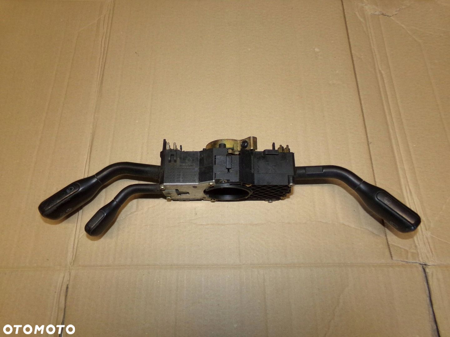 PRZEŁĄCZNIK ZESPOLONY PAJAK 4D0953513 AUDI A4 B5 - 2