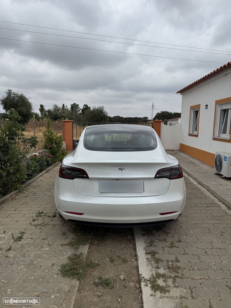 Tesla Model 3 Standard Range Plus RWD - 2