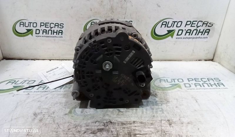 Alternador Volkswagen Passat Variant (3C5) - 2