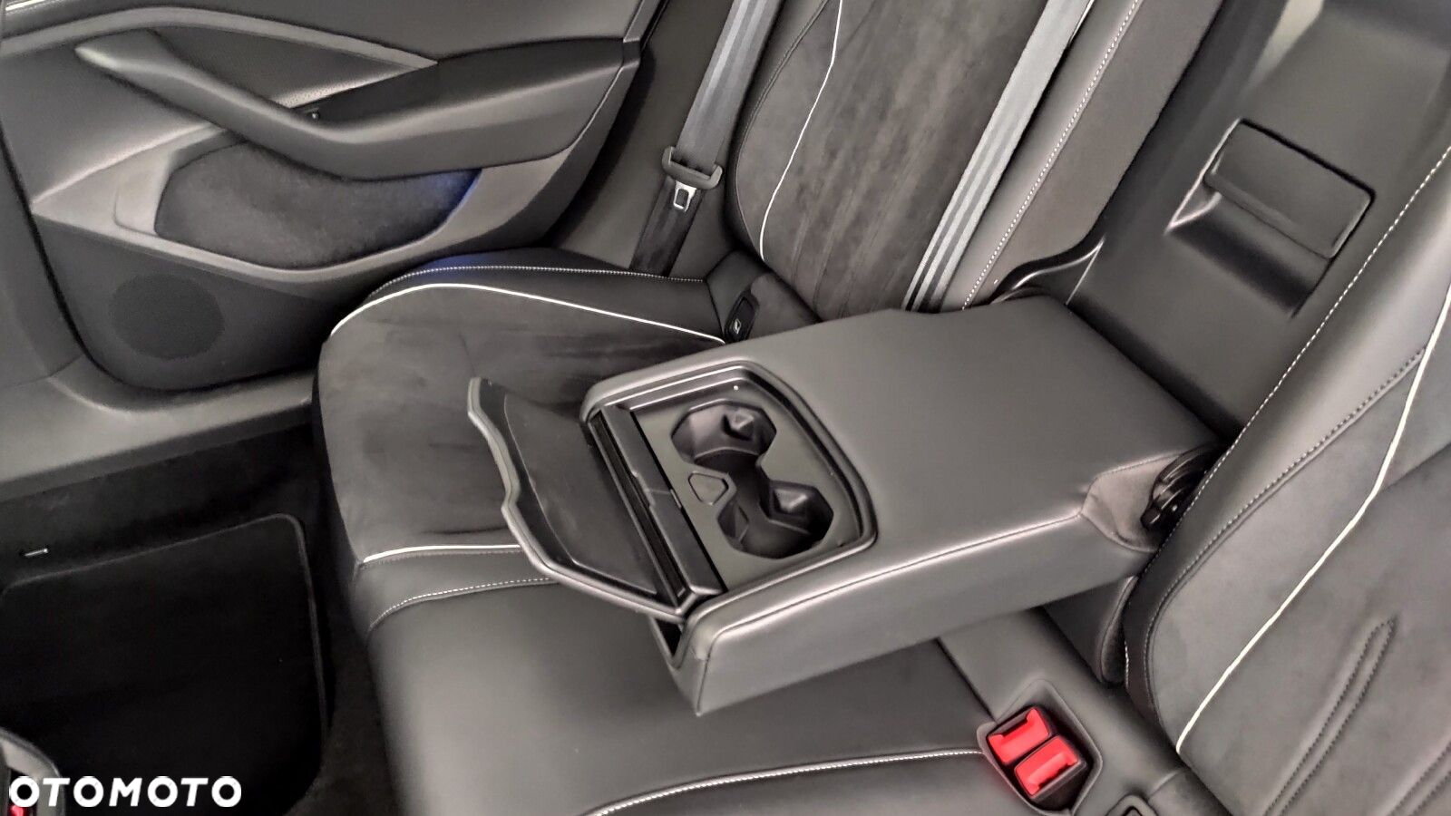 Volkswagen Passat - 40