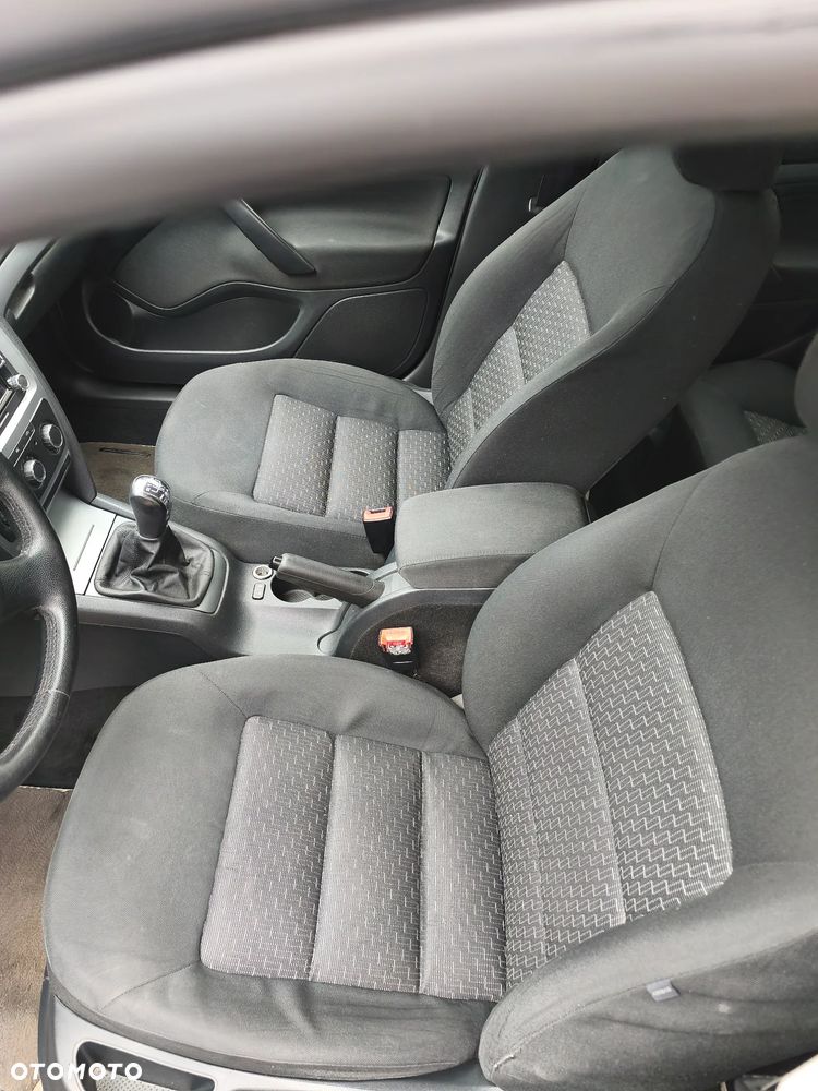 Skoda Octavia 1.6 TDI Active - 19