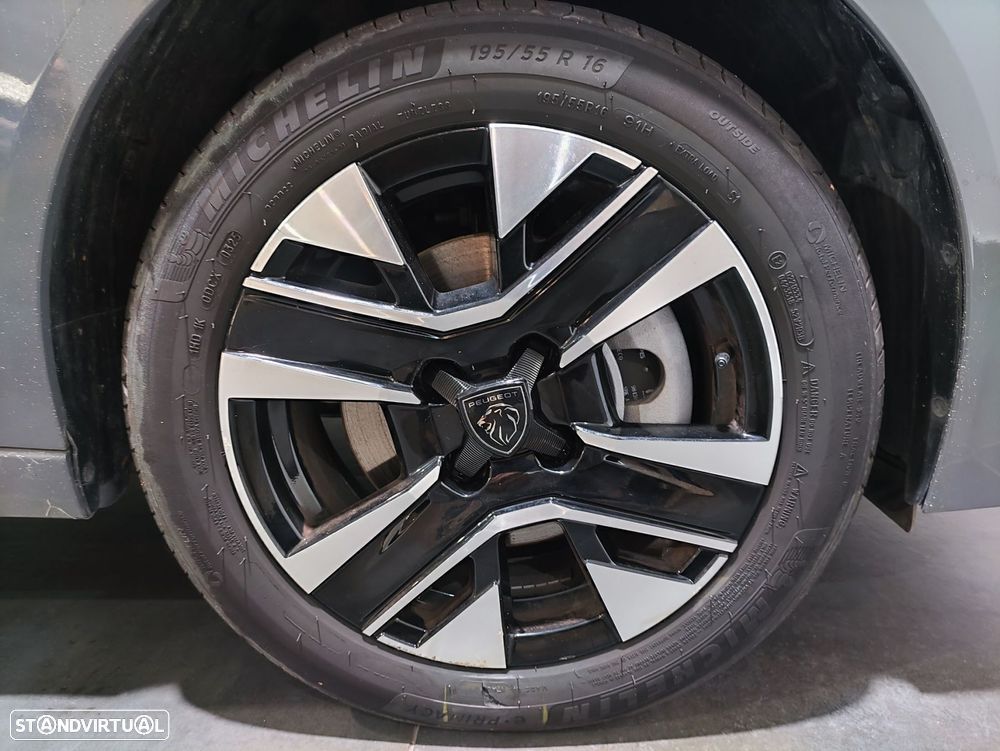 Peugeot 208 1.2 Hybrid Allure e-DCS6 - 5