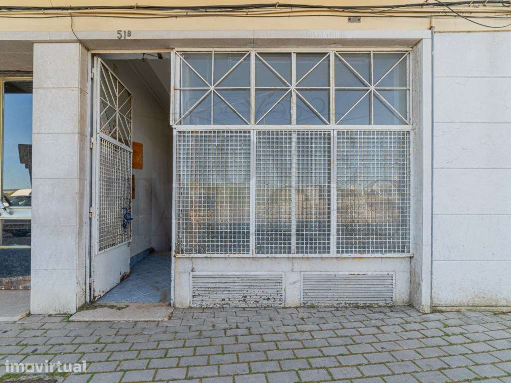 Oportunidade de Investimento a 5 minutos de Lisboa | Loja com 80m² - Grande imagem: 5/15