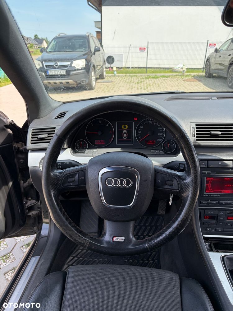Audi A4 Avant 2.0 TDI DPF Quattro - 15