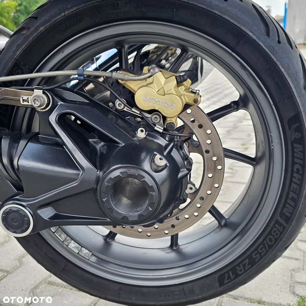 BMW R - 17