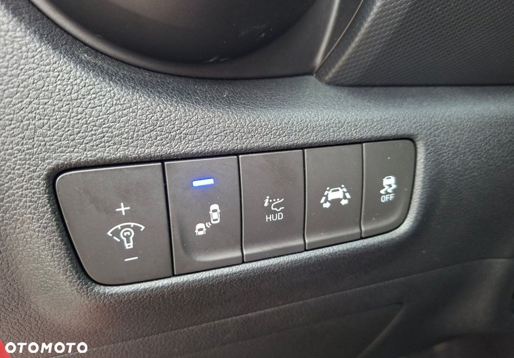 Hyundai Kona - 27