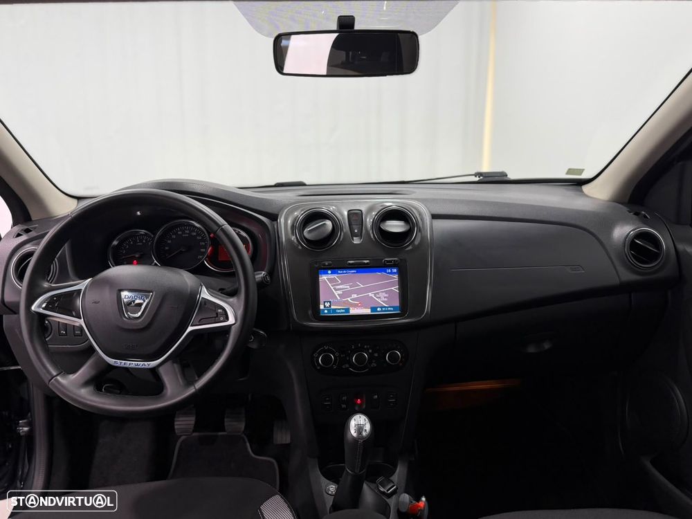 Dacia Sandero 0.9 TCe Stepway - 8