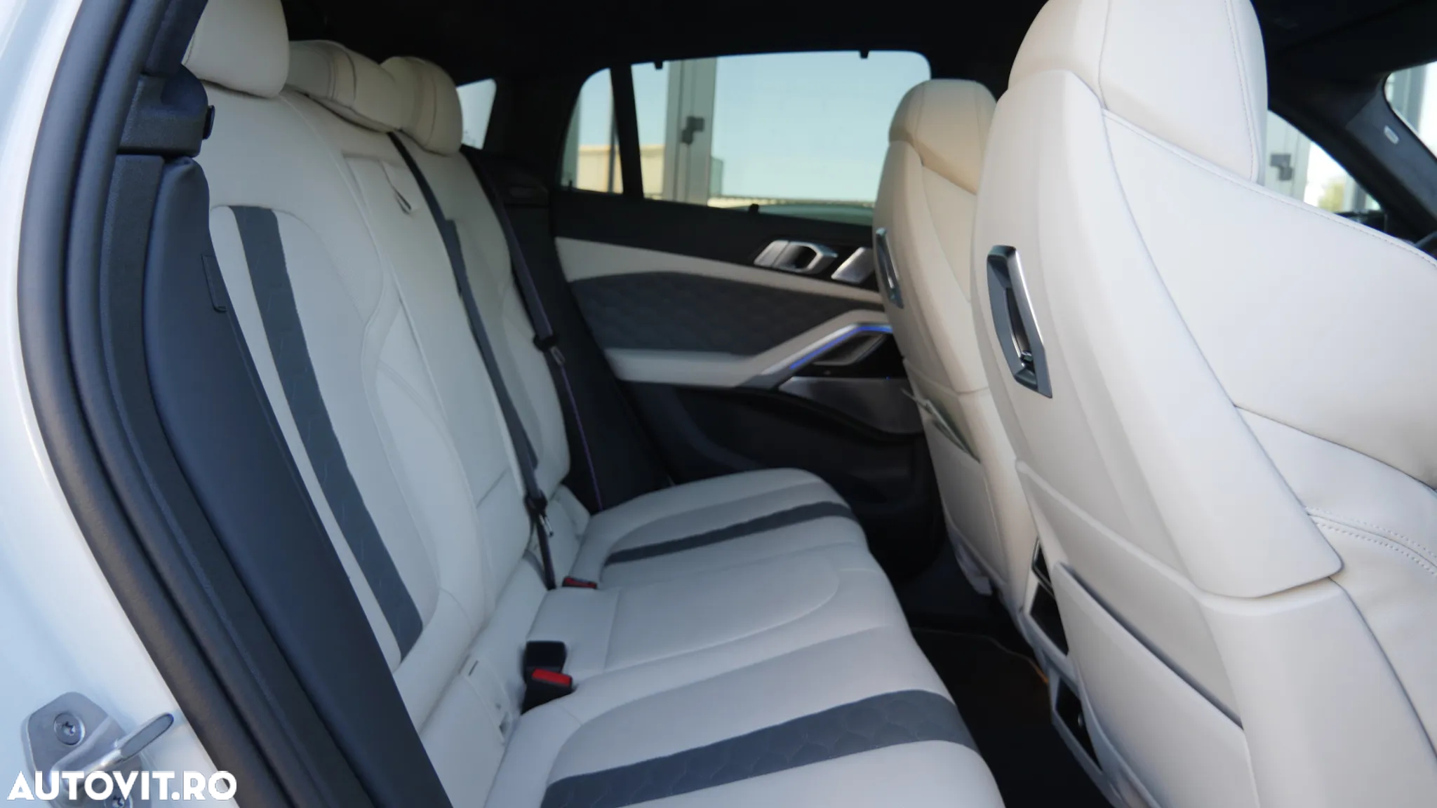 BMW X6 M Competition MHEV - 19