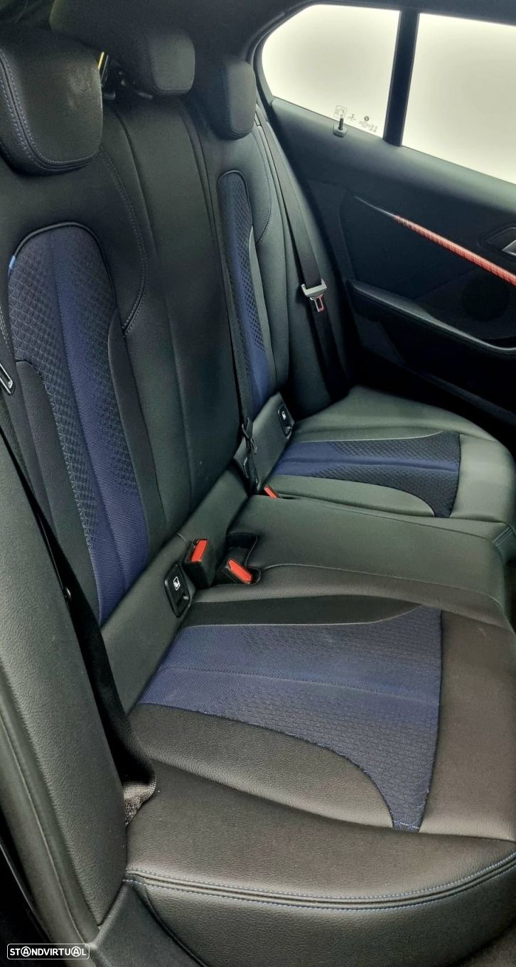 BMW 118 d Pack Desportivo M - 10