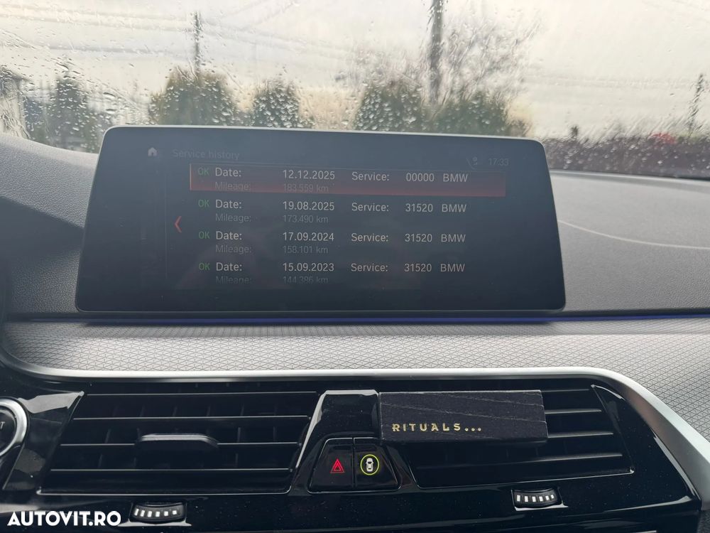 BMW Seria 5 520d xDrive Aut. Sport Line - 9