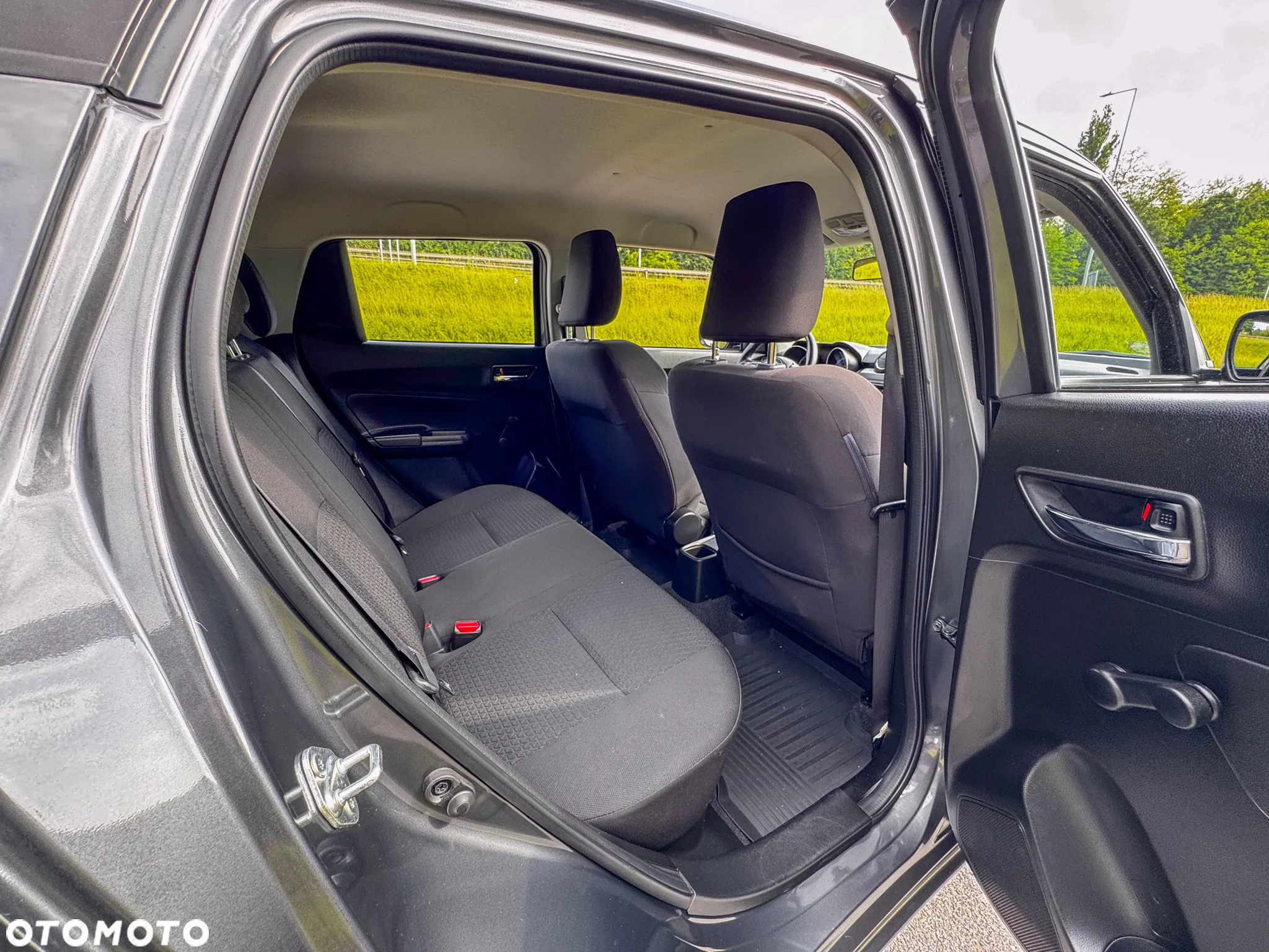 Suzuki Swift 1.2 Premium - 22