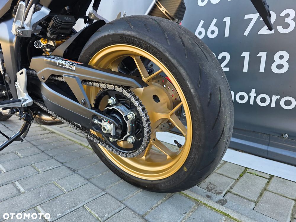 Honda Hornet - 7