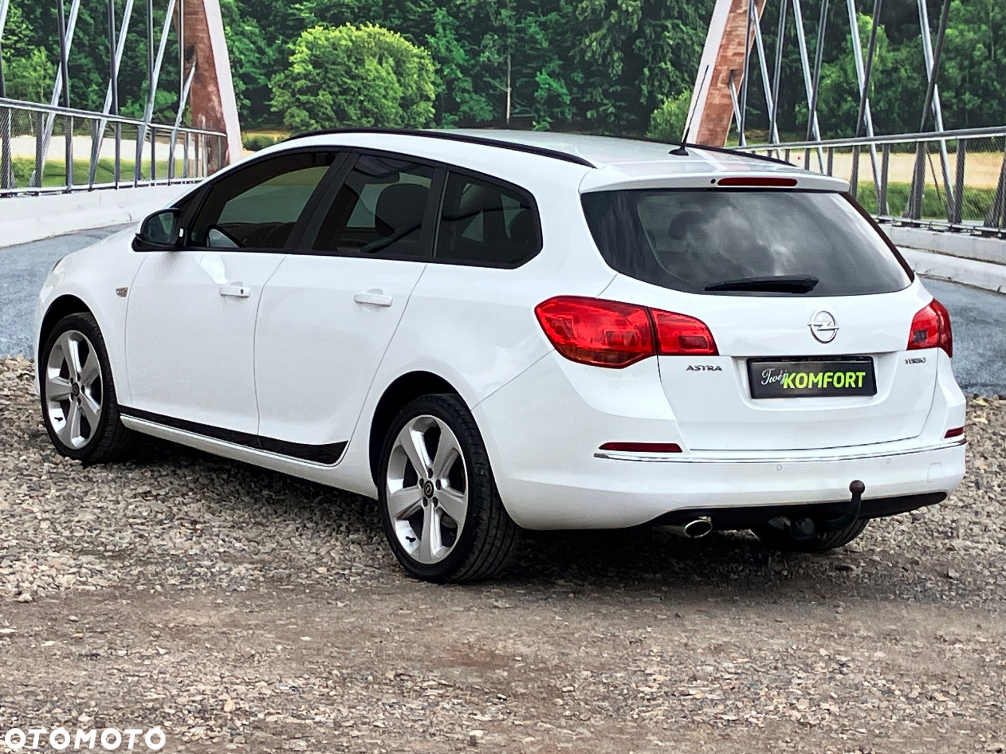 Opel Astra 1.4 Turbo Color Edition - 9