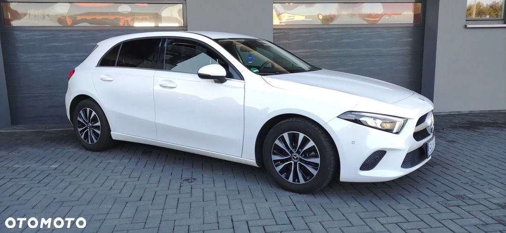 Mercedes-Benz Klasa A 180 d 8G-DCT Edition 2020 - 33