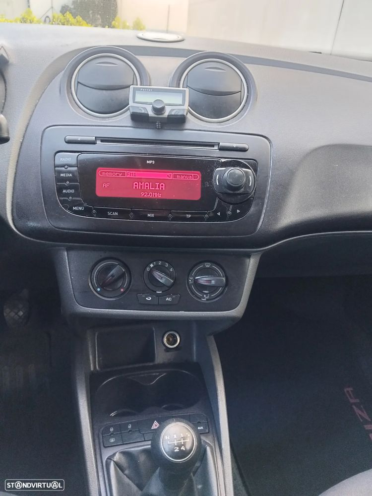 SEAT Ibiza 1.2 TDI Sport DPF - 8