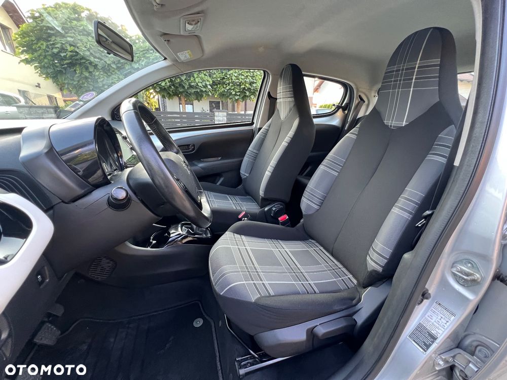 Peugeot 108 PureTech 82 Style - 10