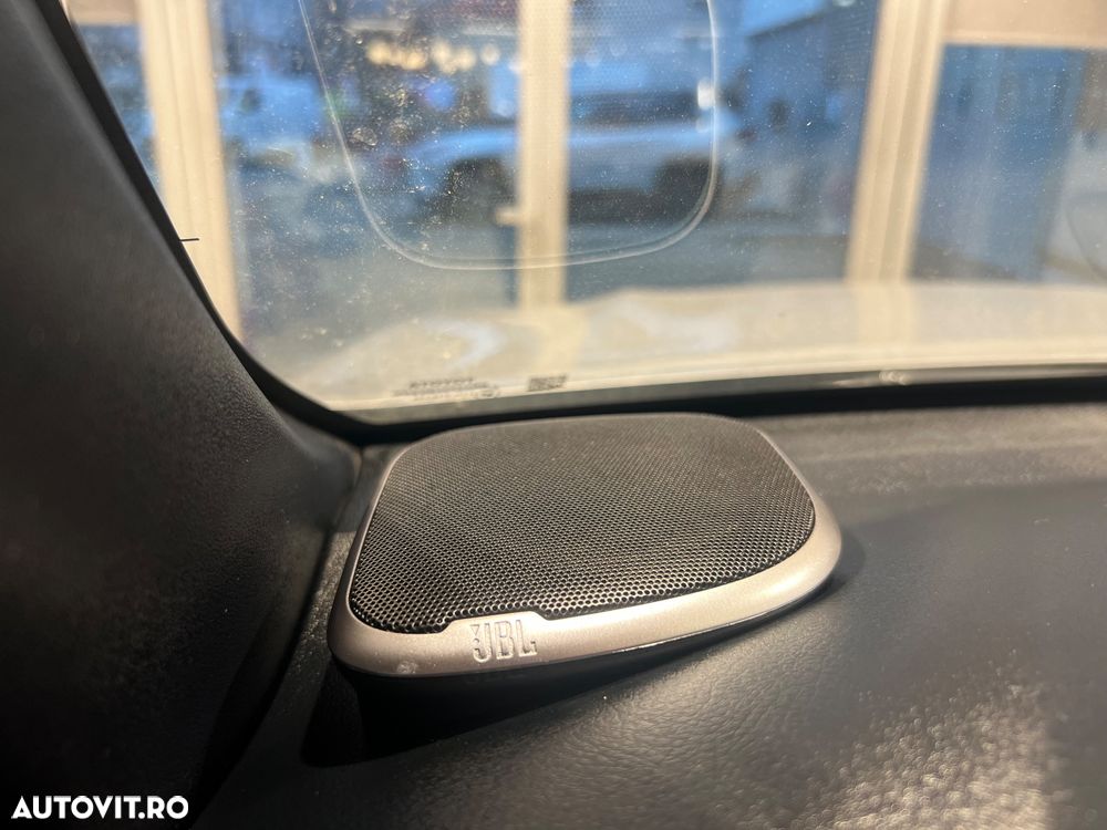 Toyota Hilux 2.8D 204CP 4x4 Double Cab AT GR Sport II - 18