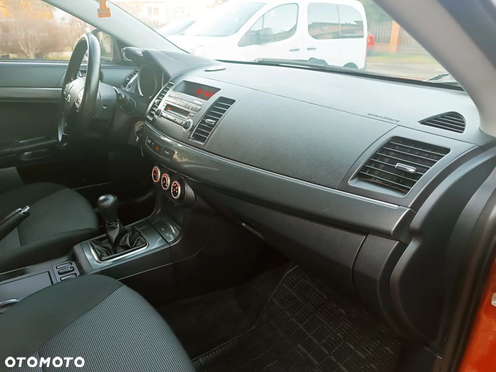 Mitsubishi Lancer 1.8 Instyle - 19