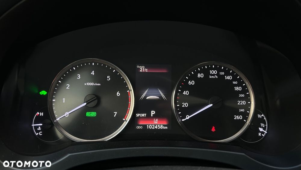 Lexus IS F SPORT - 40