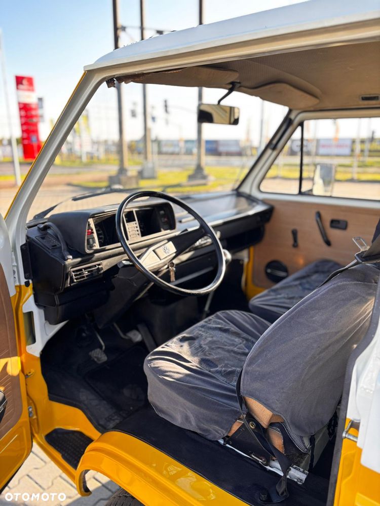 Volkswagen Transporter - 7