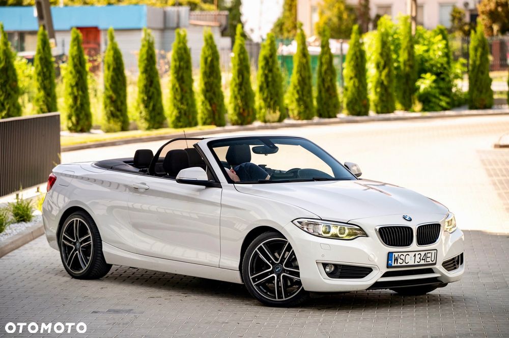 BMW Seria 2 218d - 3