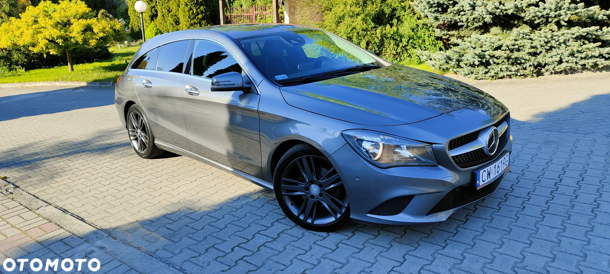 Mercedes-Benz CLA 220 d 4-Matic - 4