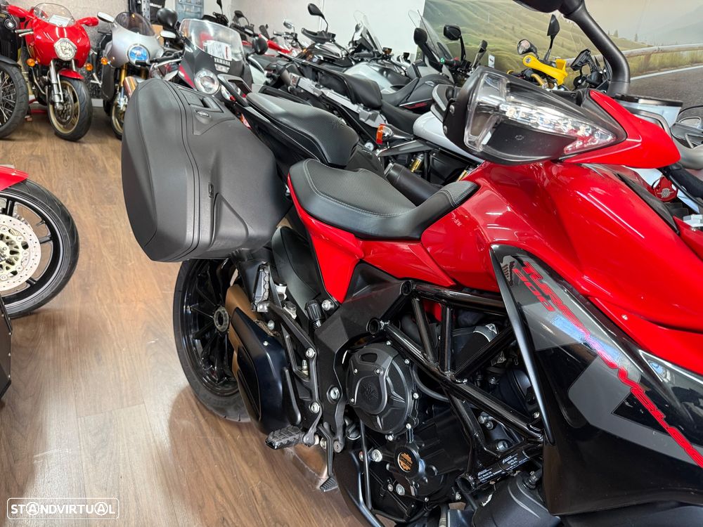 MV Agusta Turismo Veloce Rosso Aniversário 75 - 32