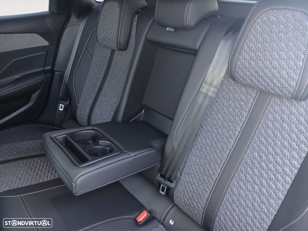 Peugeot 308 SW - 13