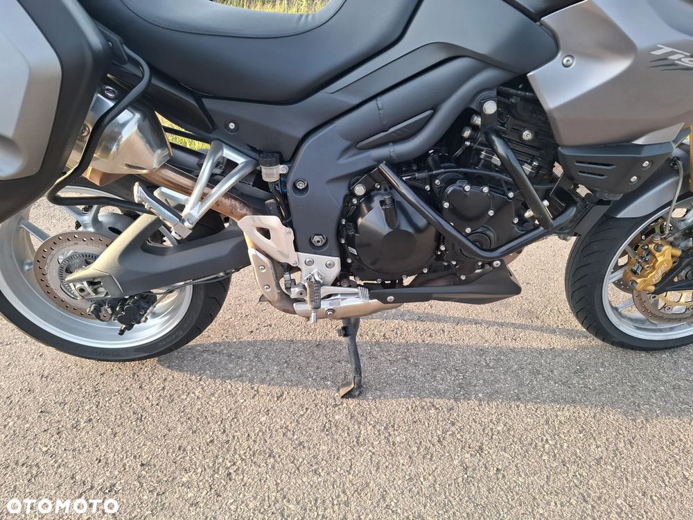 Triumph Tiger - 16