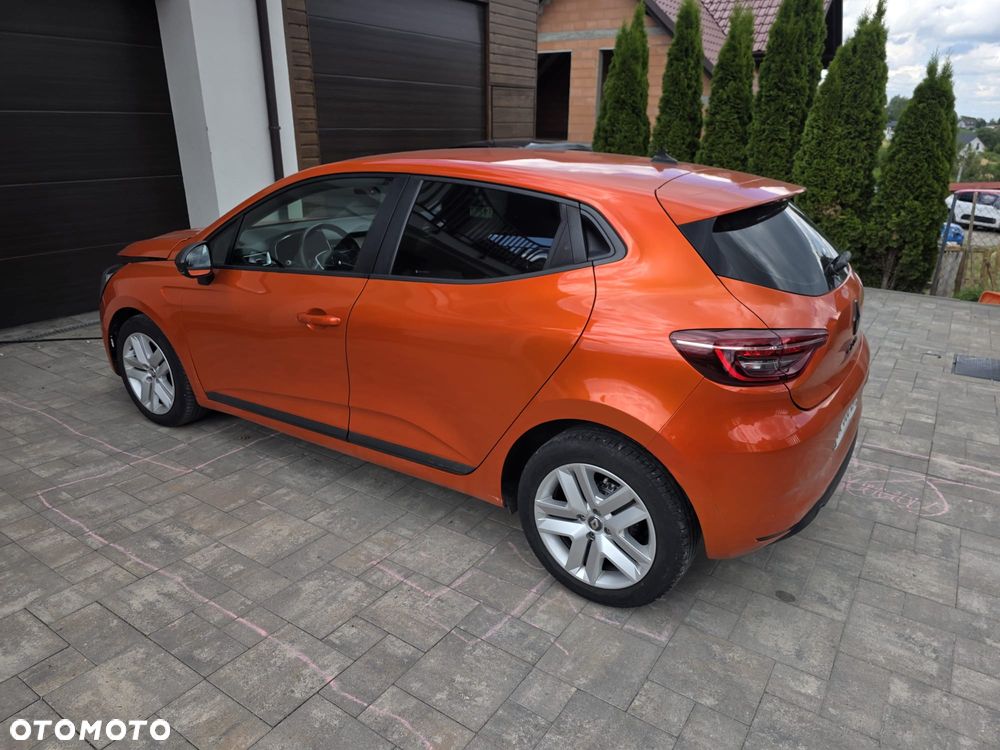 Renault Clio TCe 90 INTENS - 8