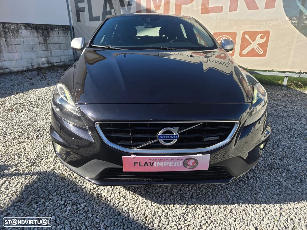 Volvo V40 D2 R Design - 2