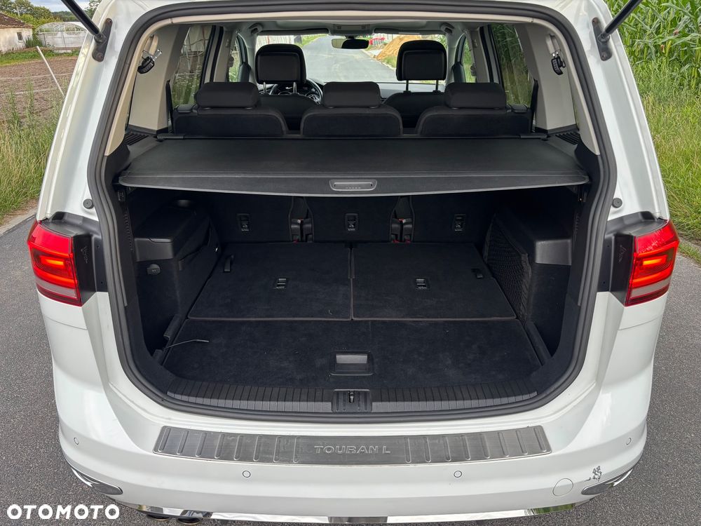 Volkswagen Touran 2.0 TDI BMT Highline DSG - 11