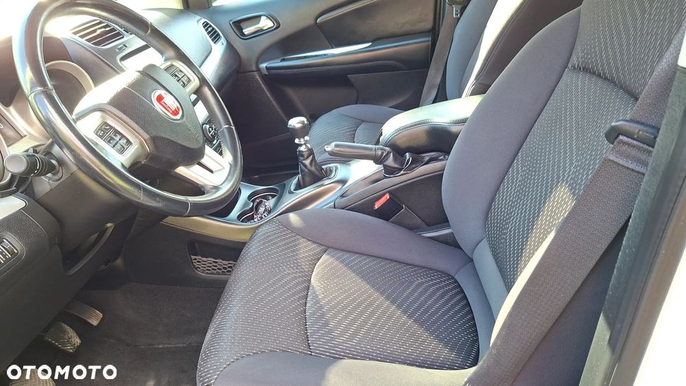 Fiat Freemont 2.0 Multijet Urban - 31