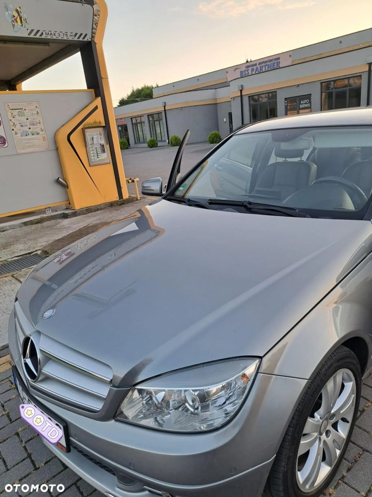 Mercedes-Benz Klasa C 200 T CGI Automatik BlueEFFICIENCY Elegance - 14