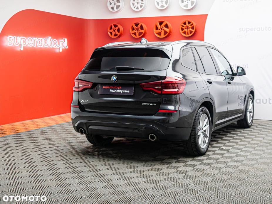 BMW X3 xDrive20i Advantage - 7