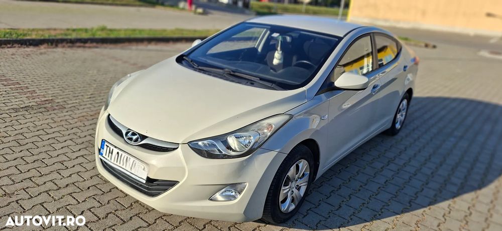 Hyundai Elantra 1.6 MPi - 2